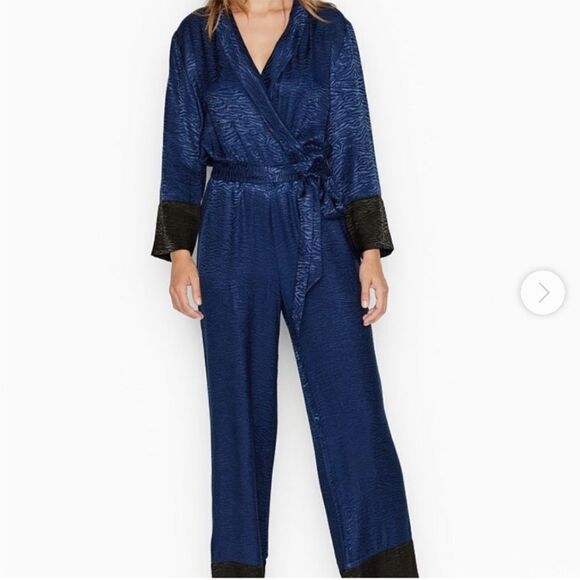 Victoria's Secret Zebra Print Pajama Jumpsuit - Picture 6 of 7